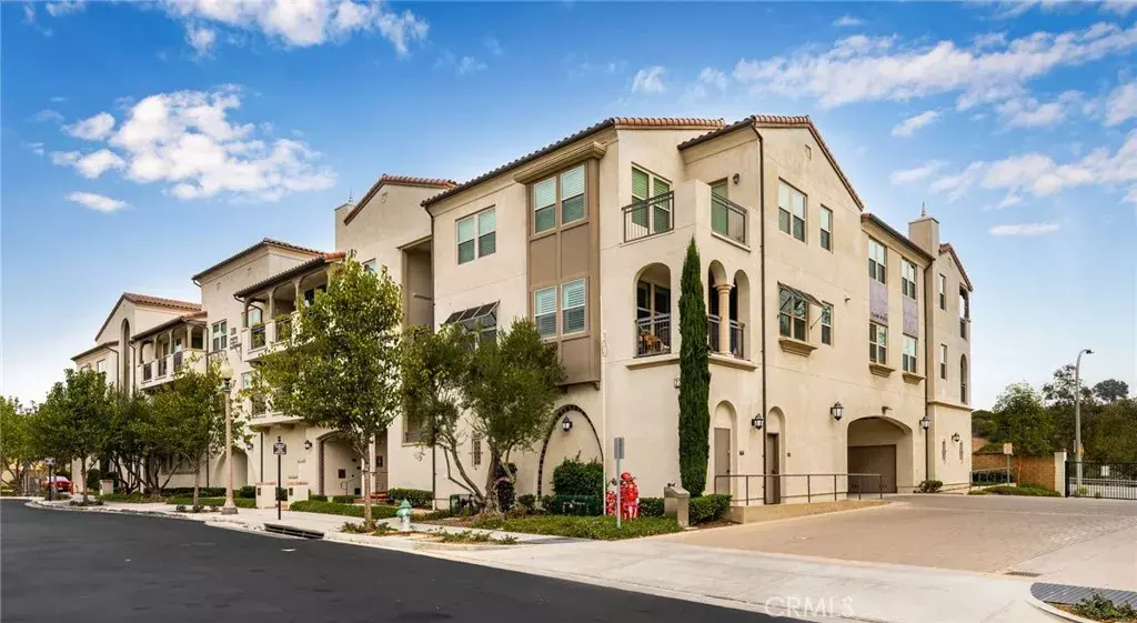 220 Buena Vida Drive #301, Brea, CA 92823