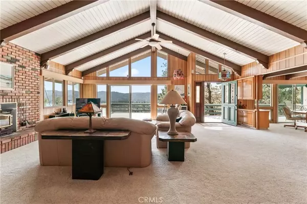 27440 Alpen Drive, Lake Arrowhead, CA 92352