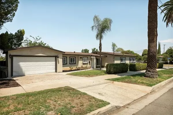 1110 W Cypress Avenue, Redlands, CA 92373