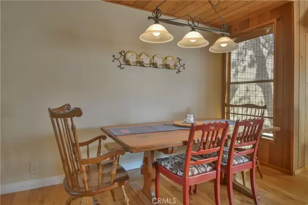 Lake Arrowhead, CA 92352,27657 Peninsula #106 Drive