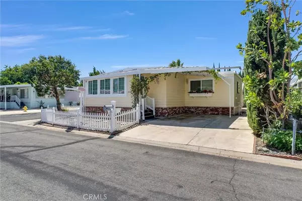 1438 Shadowglen, Corona, CA 92882