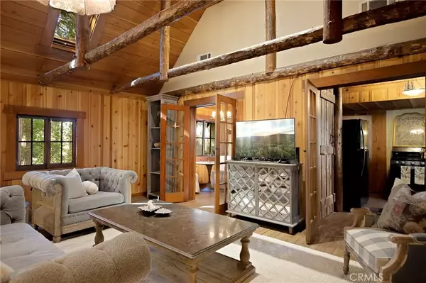 Lake Arrowhead, CA 92352,910 Crest Fern Drive