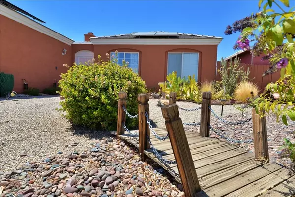 Adelanto, CA 92301,9919 Payne Court