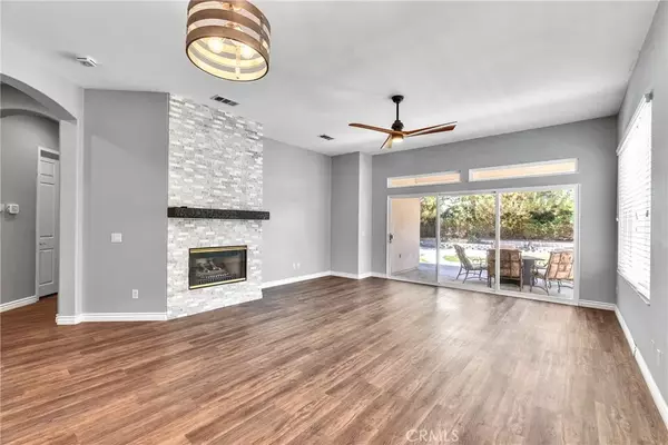 Banning, CA 92220,6181 Solama Way