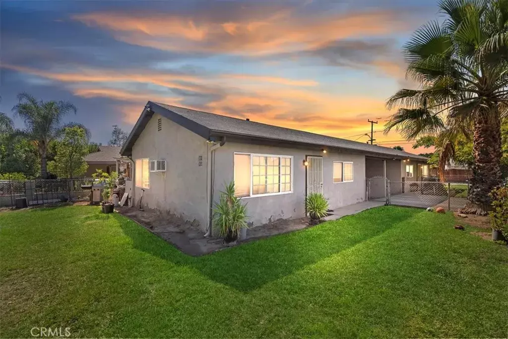 Perris, CA 92570,301 E 6th Street