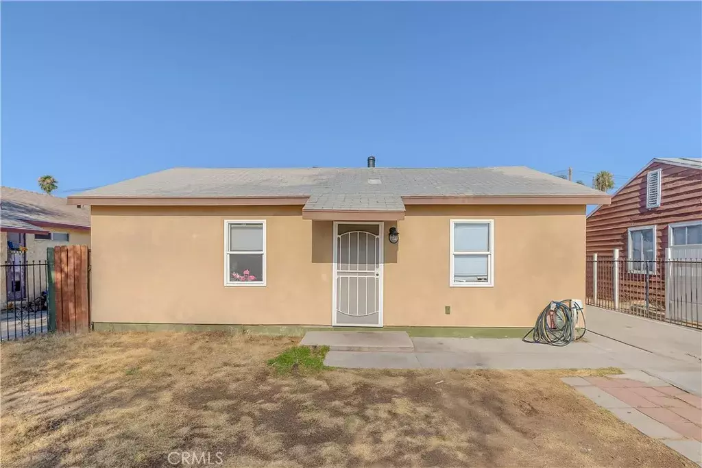 Colton, CA 92324,919 N Illinois Ave