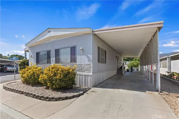 1396 Thornwood, Corona, CA 92882