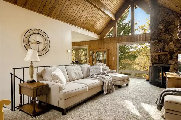 Lake Arrowhead, CA 92391,26495 Walnut Hills Drive