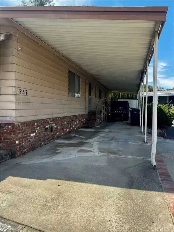 Fullerton, CA 92835,2851 Rolling Hills Drive #257