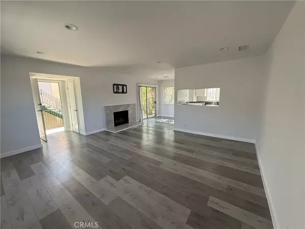 10214 Mcclemont Avenue #2, Tujunga, CA 91042