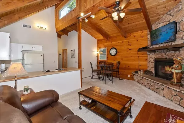 Lake Arrowhead, CA 92352,27026 Overlook Lane