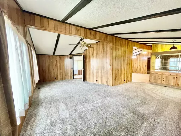 Yucaipa, CA 92399,33600 Calimesa Blvd #37