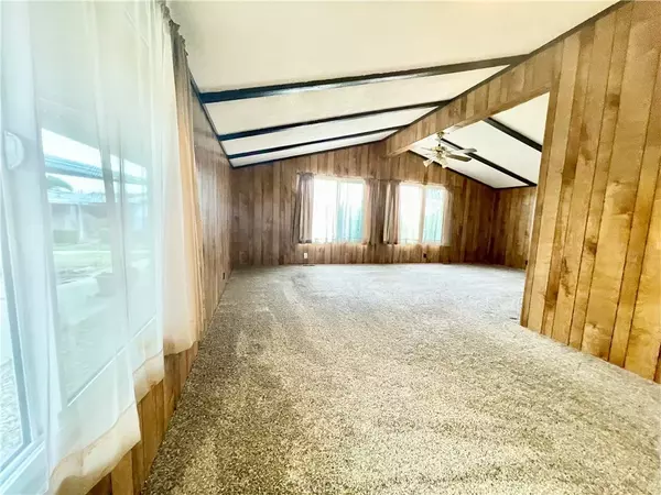 Yucaipa, CA 92399,33600 Calimesa Blvd #37