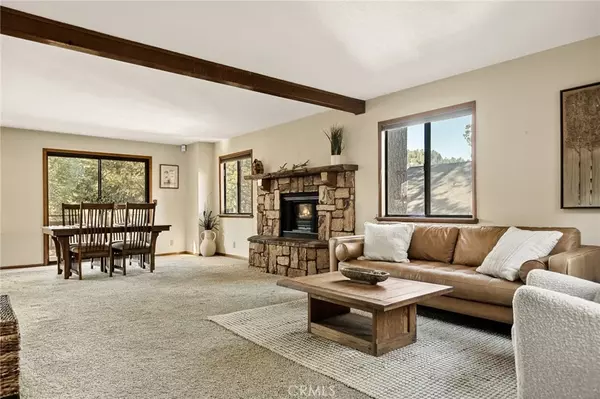 Crestline, CA 92325,24259 Zurich Drive
