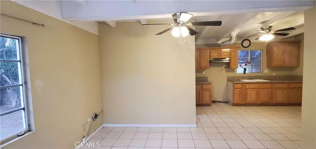 831 W 7th Street, Corona, CA 92882