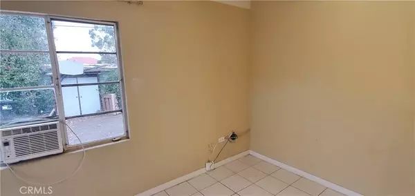 Corona, CA 92882,831 W 7th Street