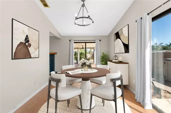 Canyon Lake, CA 92587,22658 Canyon Lake Drive North