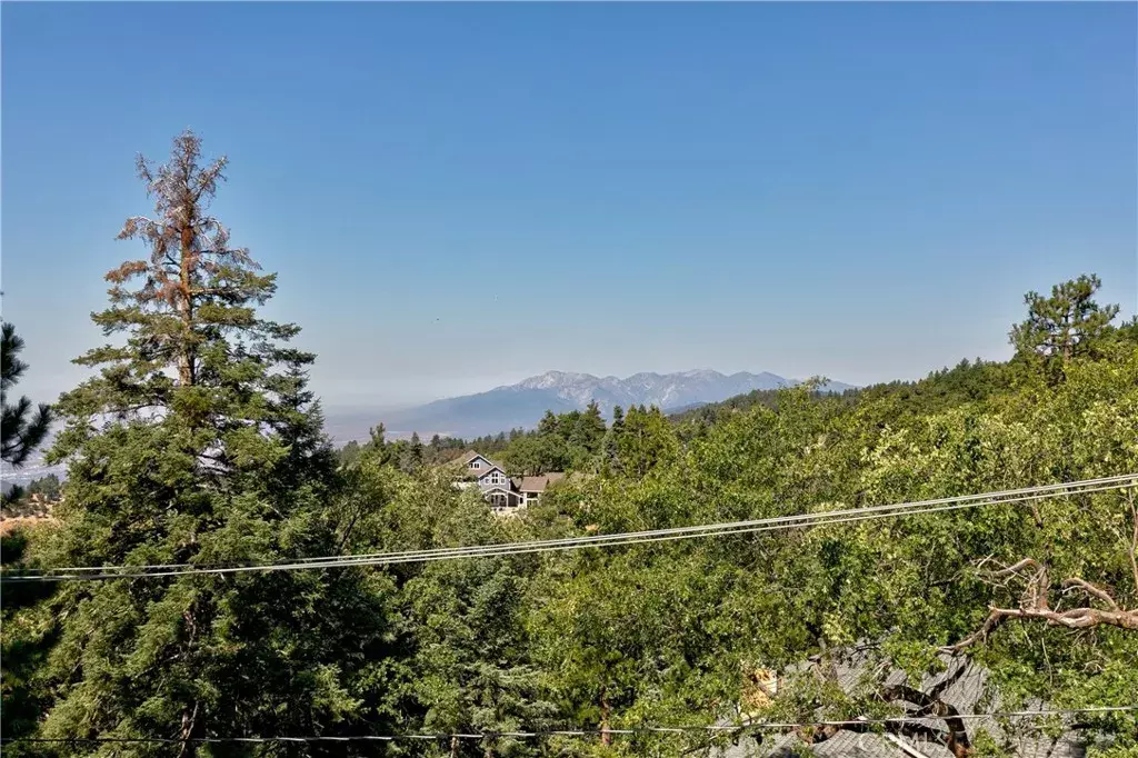 Running Springs, CA 92382,2765 Preston Drive