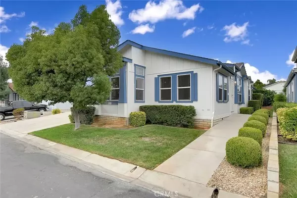 Calimesa, CA 92320,10961 Desert Lawn #453