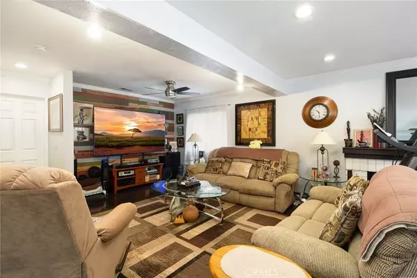 Corona, CA 92883,13057 Fescue Court