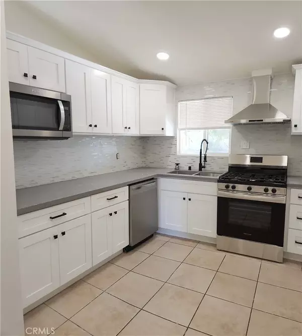 Corona, CA 92879,3608 Wagoner Lane