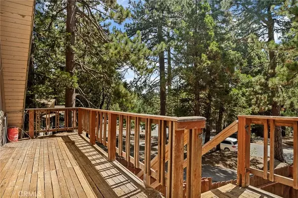 Running Springs, CA 92382,31140 Summit Drive