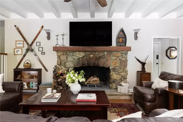 Lake Arrowhead, CA 92352,27844 Greenway Drive