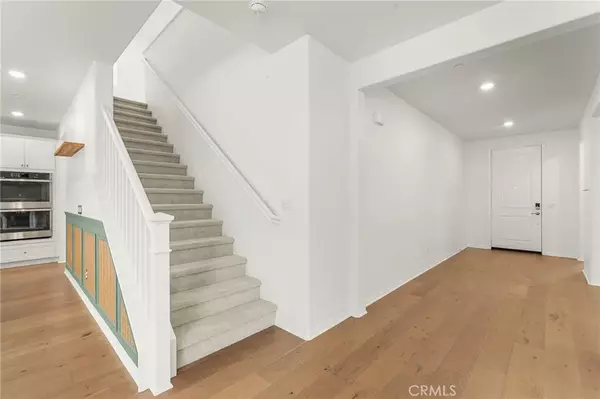 Redlands, CA 92374,874 Royal Knight Trl