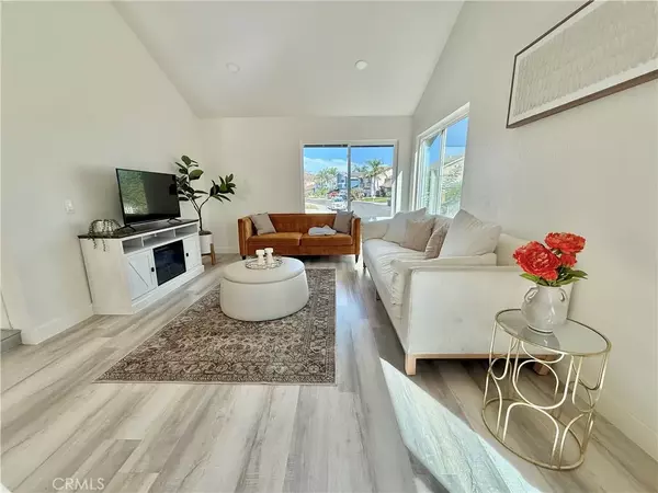 Jurupa Valley, CA 92509,5839 Moonridge Drive