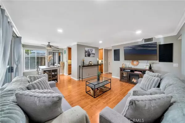 Garden Grove, CA 92845,6971 Knollcrest Lane #47