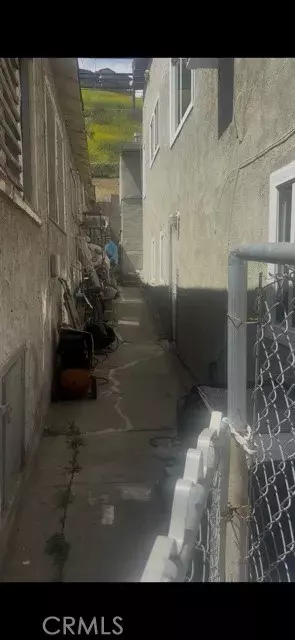 Los Angeles, CA 90032,5065 Alhambra Ave