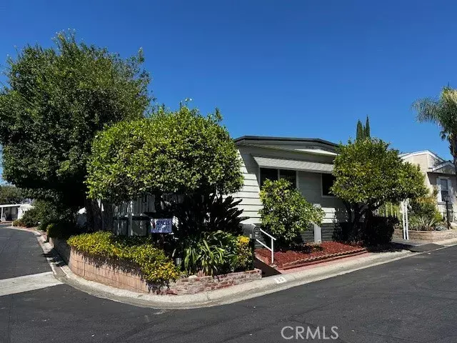 2692 Highland #90, Highland, CA 92346