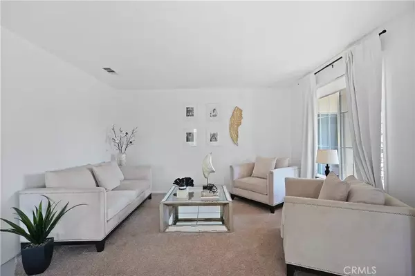 Perris, CA 92570,18627 toehee st