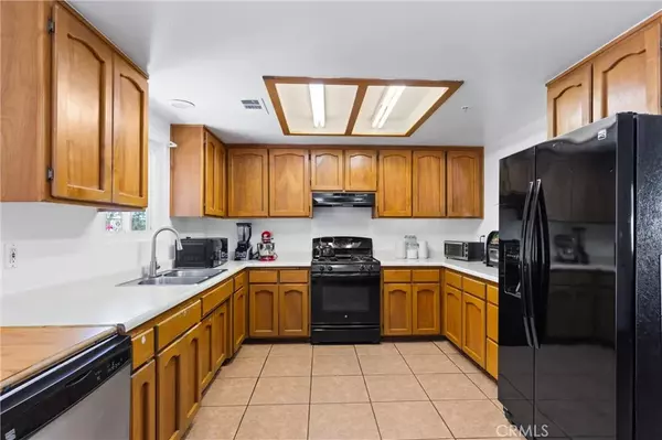 Desert Hot Springs, CA 92240,66559 Acoma Avenue