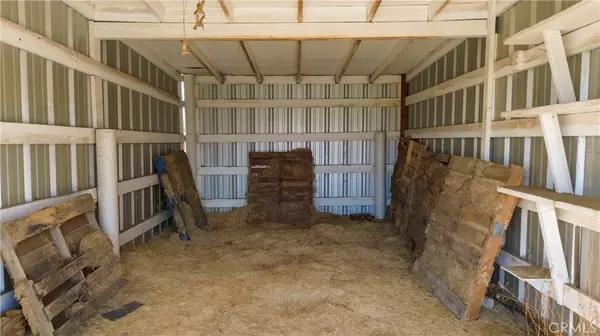 Apple Valley, CA 92307,15236 Riverside