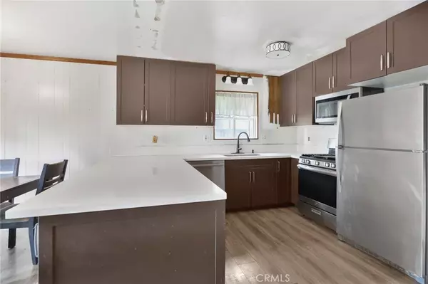 Running Springs, CA 92382,31347 Circle View Drive