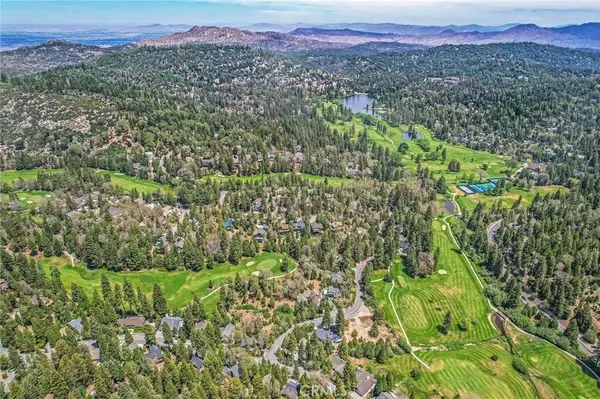 Lake Arrowhead, CA 92352,116 Fairway Drive