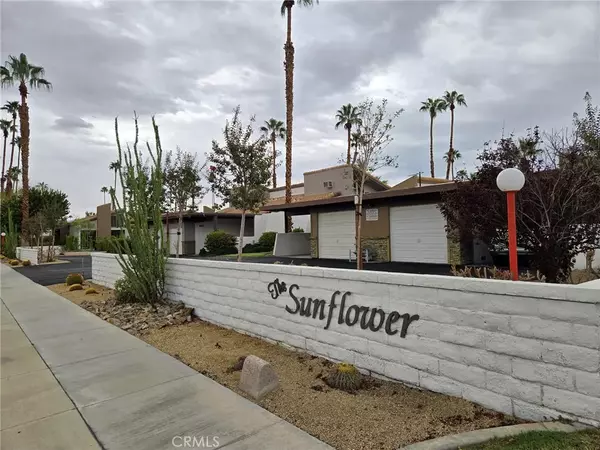 Palm Springs, CA 92264,572 S Sunrise #24 Way