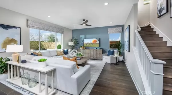 Irvine, CA 92618,190 Carmine