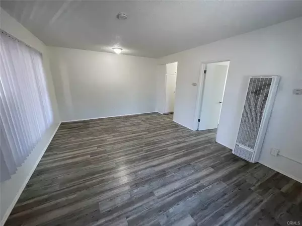 Ontario, CA 91762,1248 W Stoneridge Court #6