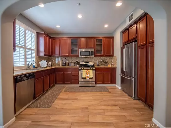 Corona, CA 92883,4433 Owens Street #102