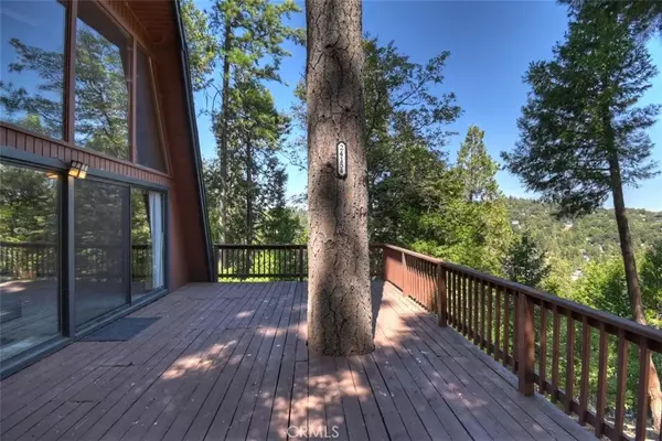 Crestline, CA 92325,24154 Bernard