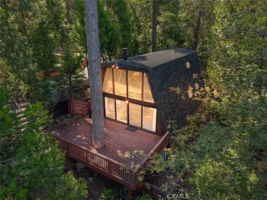 Crestline, CA 92325,24154 Bernard