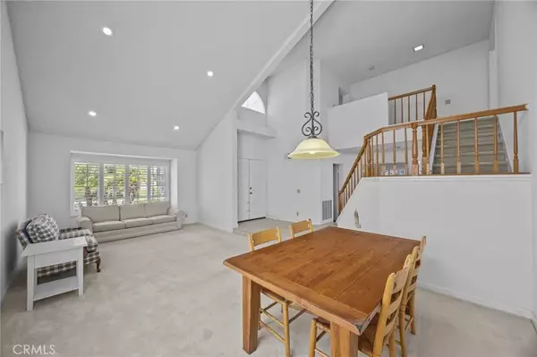 Corona, CA 92882,2471 Via Pacifica