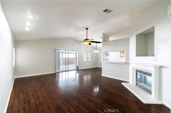 San Jacinto, CA 92583,1363 Galileo Way