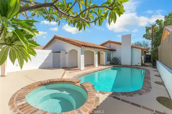 La Quinta, CA 92253,52810 Avenida Herrera