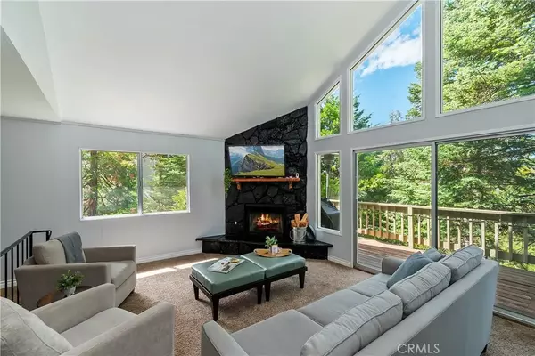 Lake Arrowhead, CA 92352,523 Pioneer