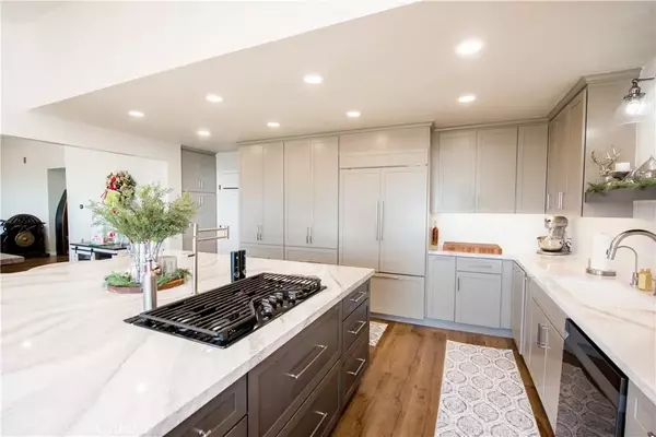 Rancho Palos Verdes, CA 90275,31311 Marne Drive