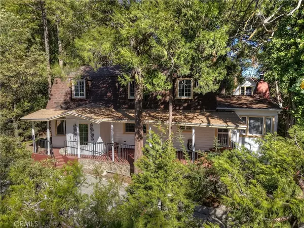 23581 Lake Drive, Crestline, CA 92325