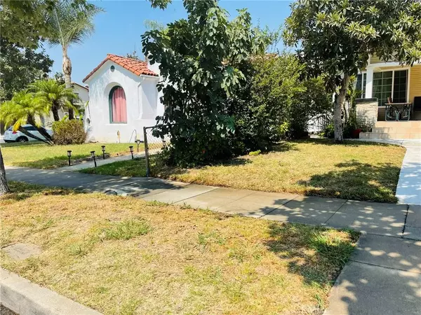 Alhambra, CA 91801,2115 Vine Street